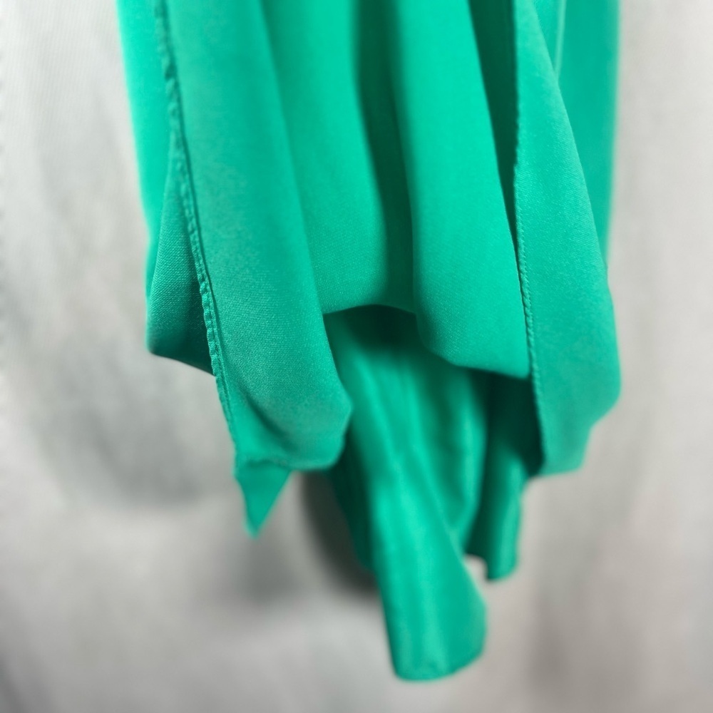 J.Crew Scalloped Lightweight Pullover Racerback Camisole Tank - Size 6 in Green - Picture 8 of 8